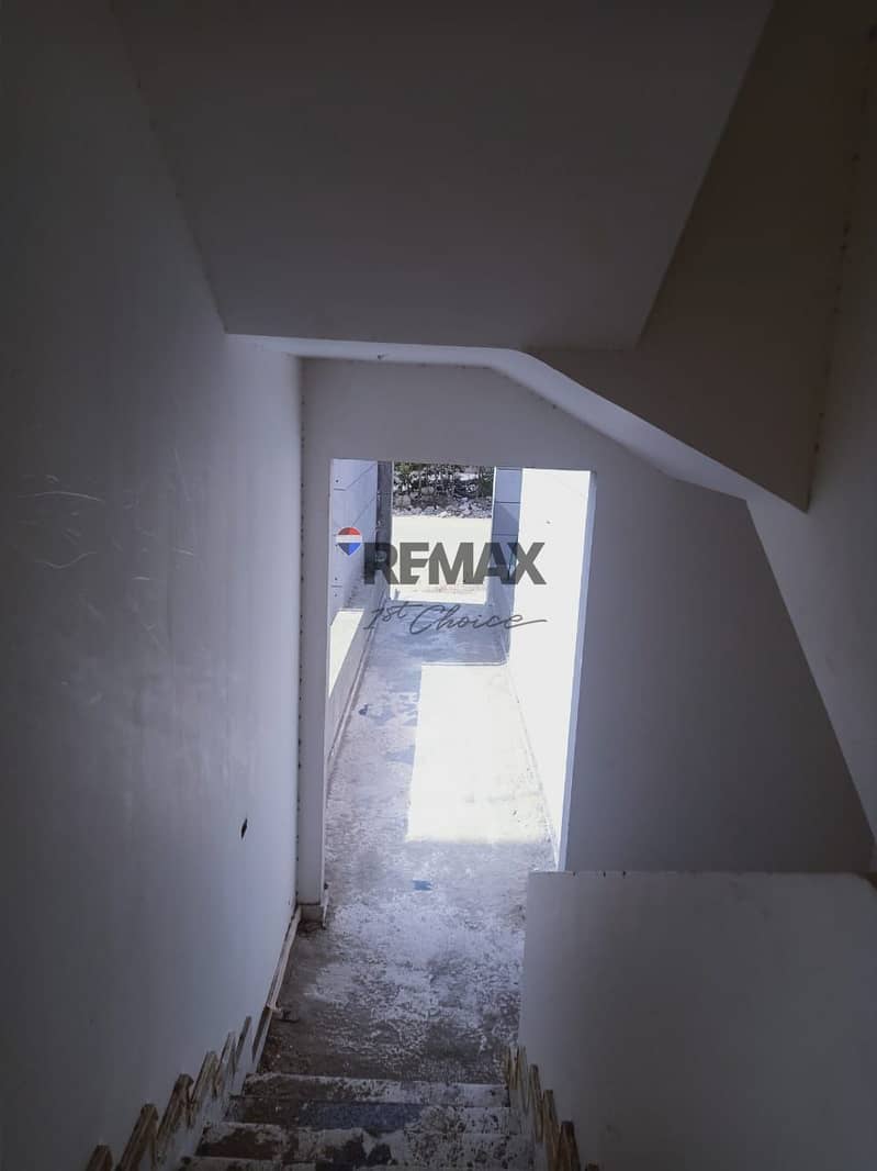 19 WhatsApp Image 2025-11-24 at 1.56. 04 PM (2). jpeg