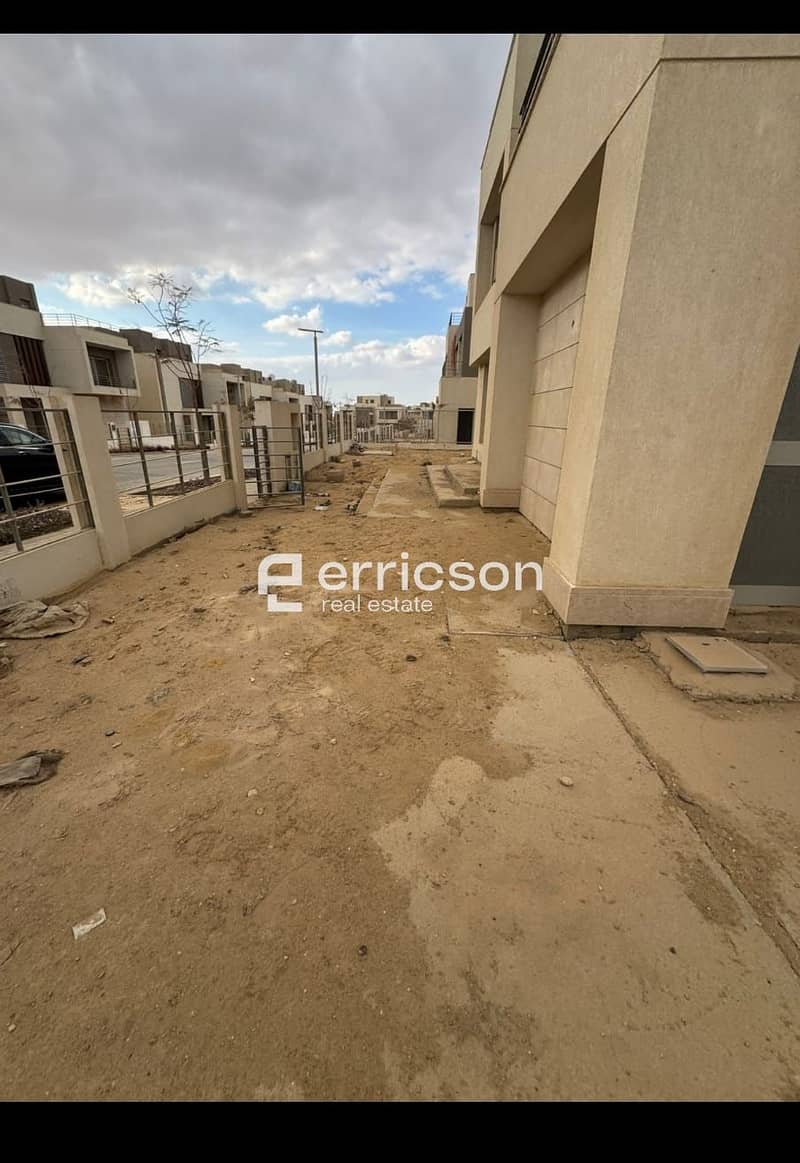 12 WhatsApp Image 2025-12-02 at 3.43. 59 PM. jpeg