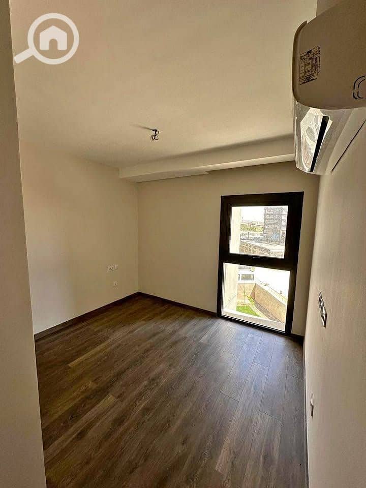 4 bbbbbbbbbbbbbbbbbr. jpg