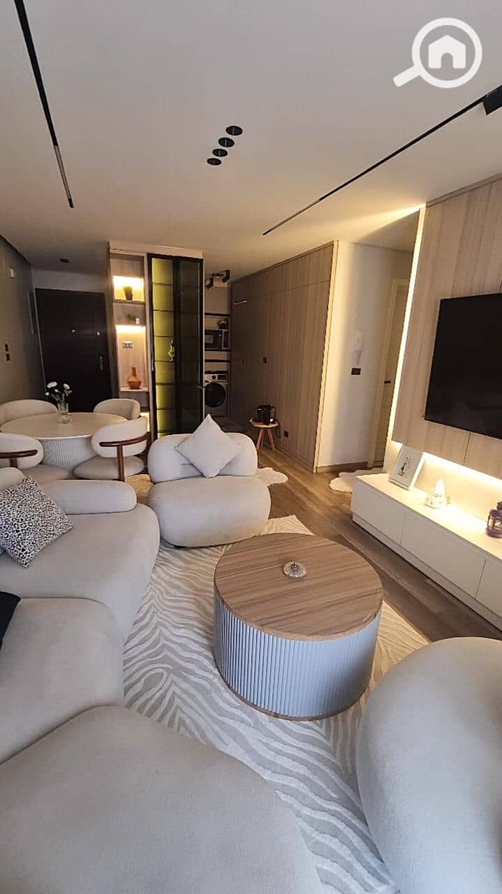 17 WhatsApp Image 2025-09-06 at 2.12. 02 PM. jpeg