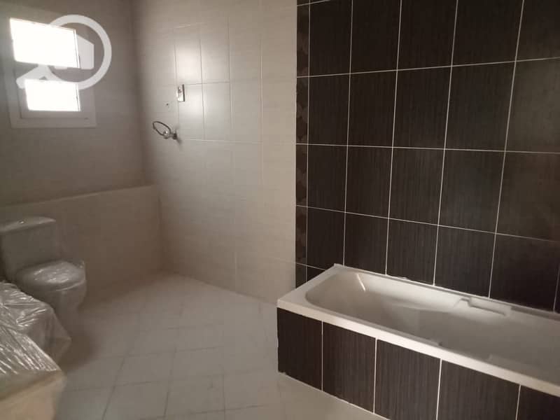 3 3ed217c1-ce52-4ae9-9750-9b4b44a45a0f. jpeg