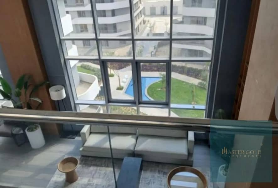 4 Captur456789e. JPG