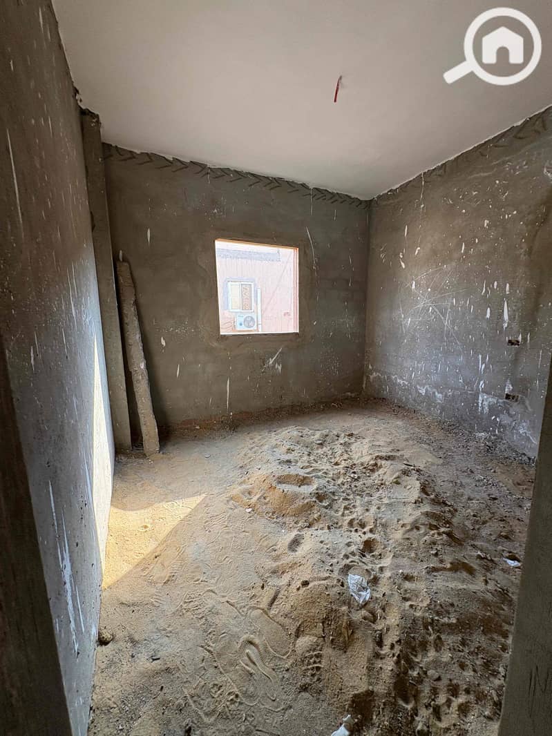 4 9337c21d-6610-4cc8-af49-896e73b2df58. jpg