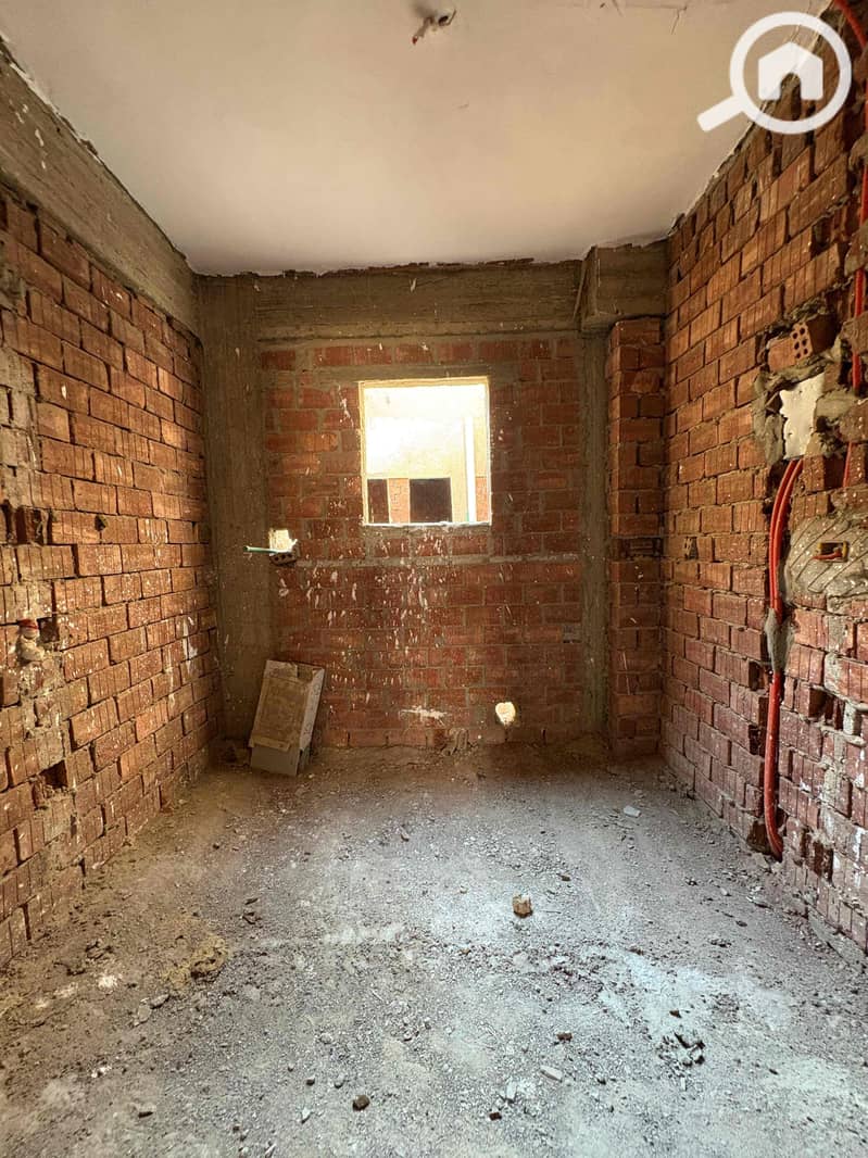 6 c4de5ea6-a65d-49ad-9b7d-16cba6c36997. jpg