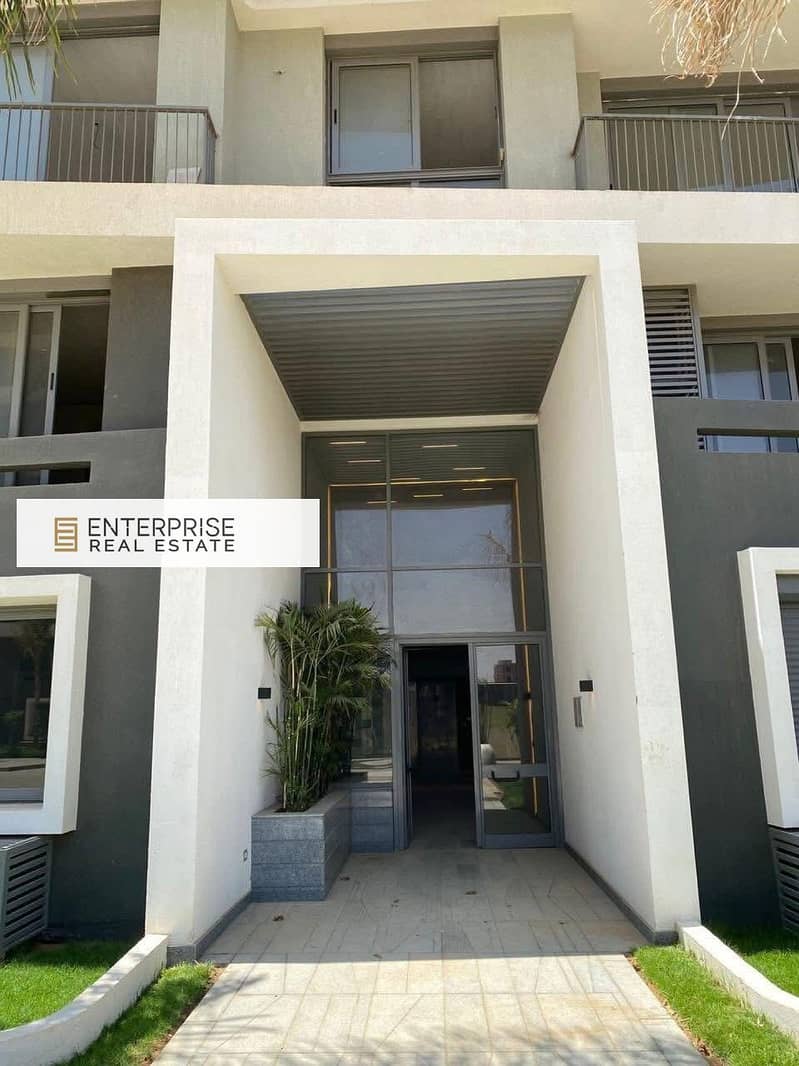 5 WhatsApp Image 2025-11-01 at 14.40. 42_b5b0addf. jpg