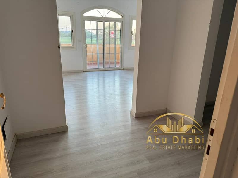 8 547616160_775411118569120_3002201151516267082_n. jpg