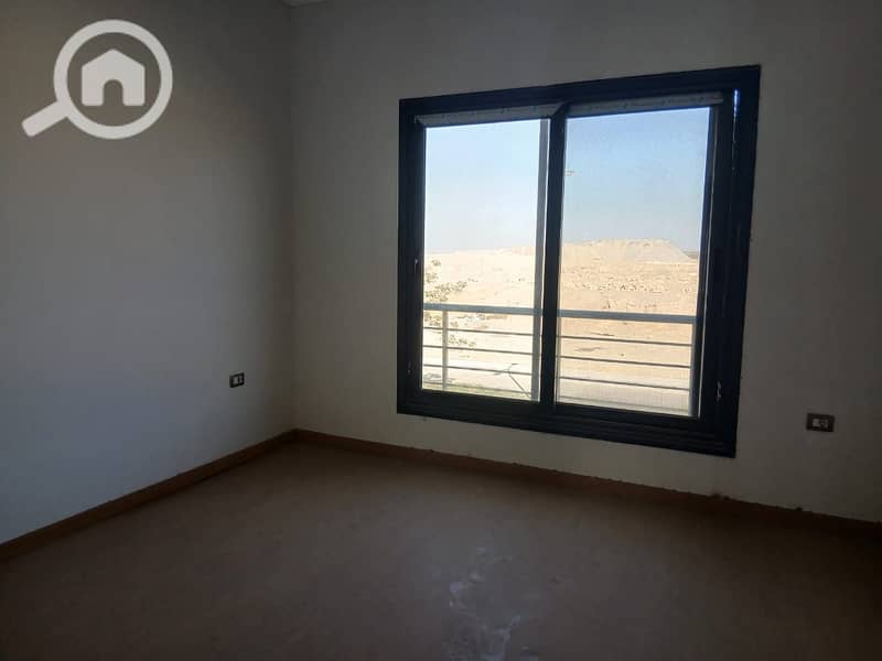 6 98c5d369-1e95-4dc9-9c8e-5d09fa362564. jpg