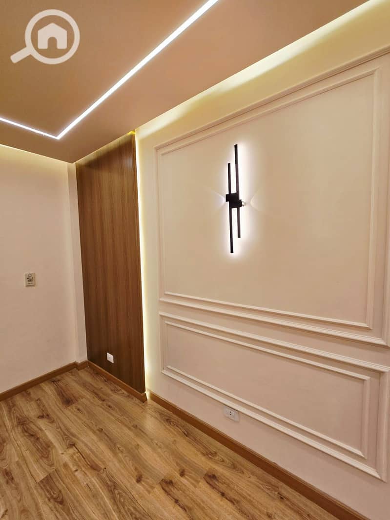 7 WhatsApp Image 2025-12-02 at 10.52. 01_855e33dd. jpg