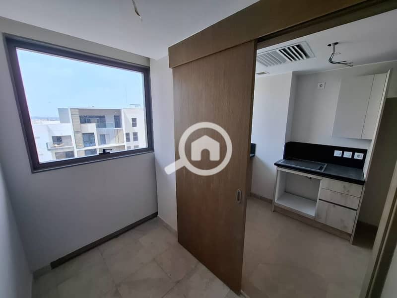 14 WhatsApp Image 2025-04-30 at 2.34. 24 PM (2). jpeg