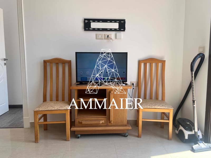 4 5266eaf2-834b-4be1-a50d-563c544e7097. jpg