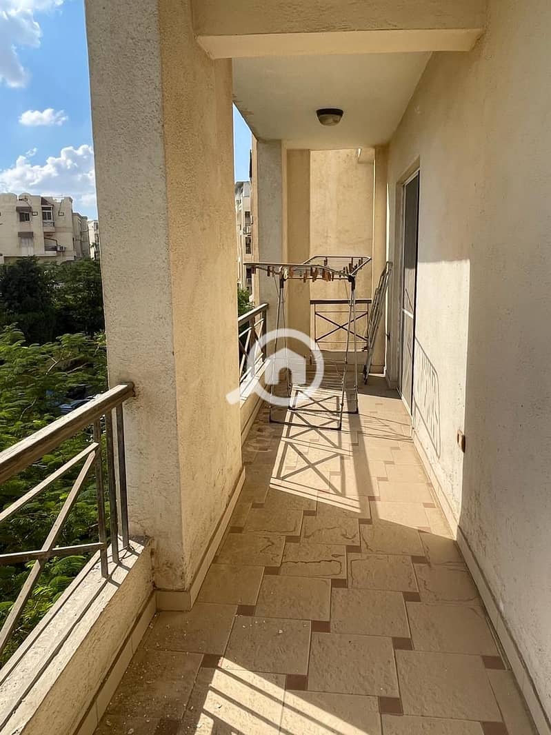 10 WhatsApp Image 2025-12-02 at 3.37. 53 PM. jpeg