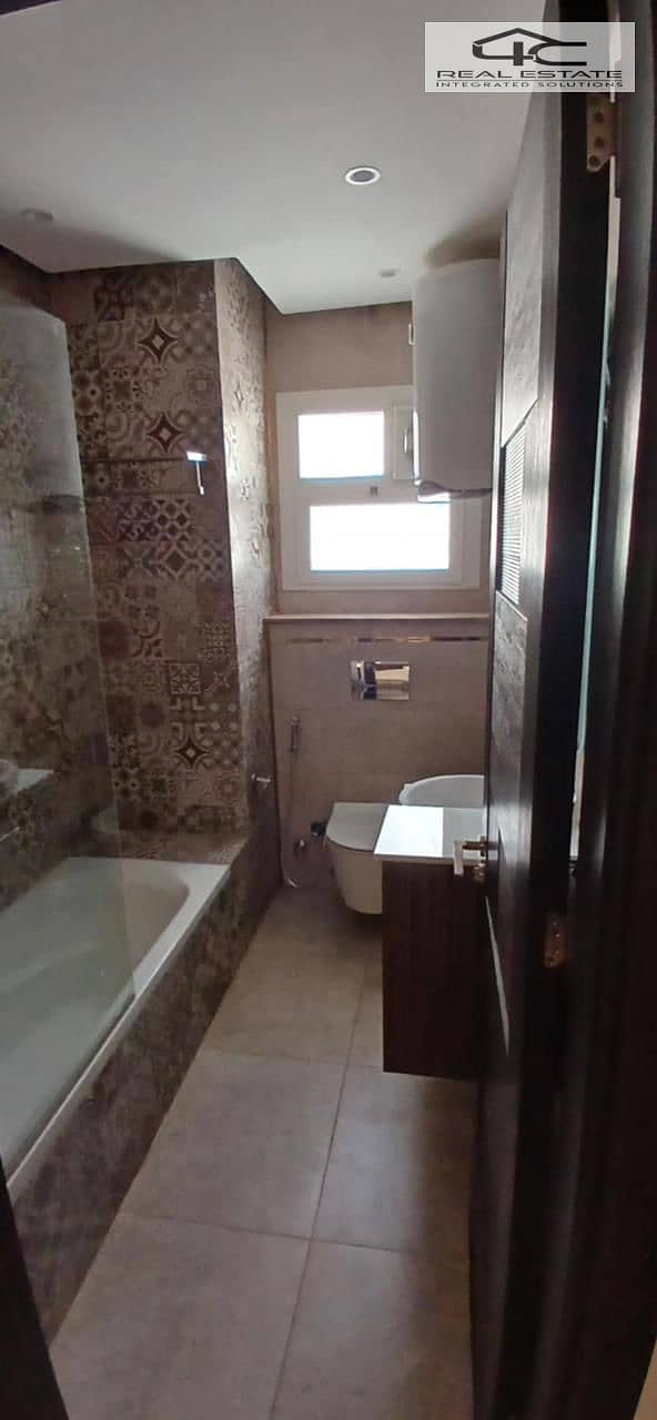 10 WhatsApp Image 2025-11-26 at 7.10. 53 PM (1). jpeg