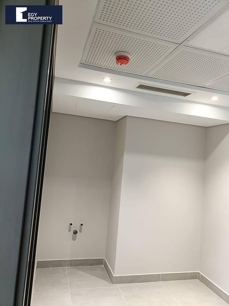 6 _files_WhatsApp Image 2025-11-27 at 19.06. 33_5ce9fef8. jpg