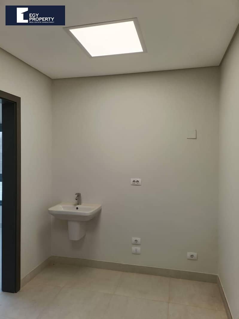 10 _files_WhatsApp Image 2025-11-27 at 19.06. 34_3c1651eb. jpg