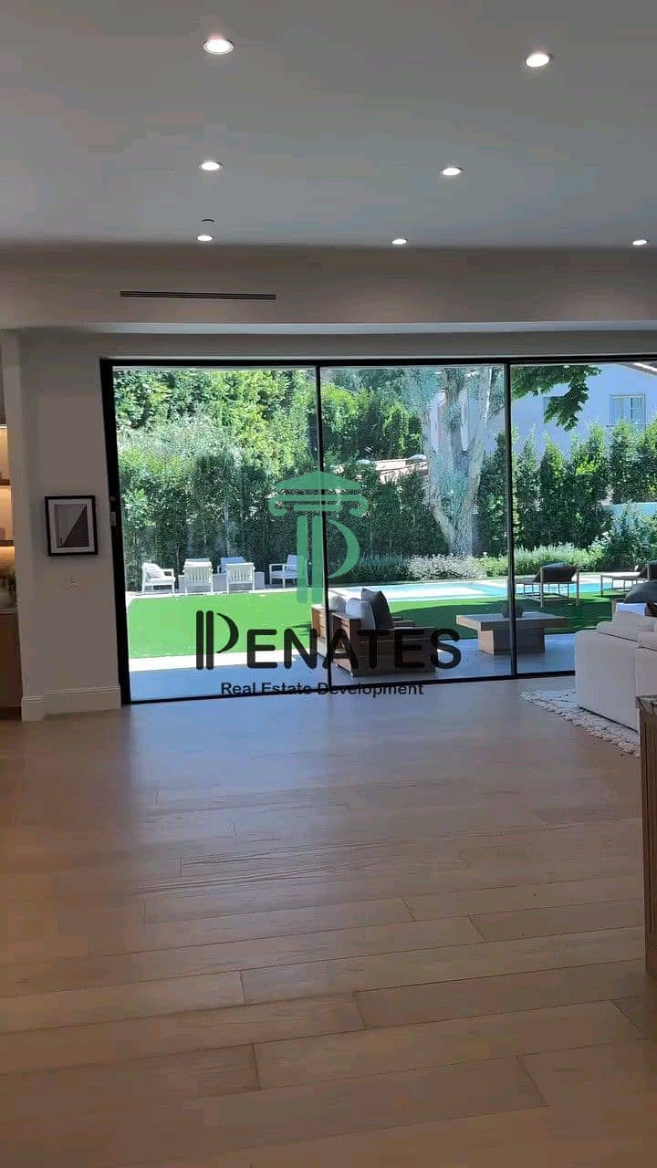 2 39eee8f5-93fa-4c40-b697-ac4a02f0f6f4. jpeg