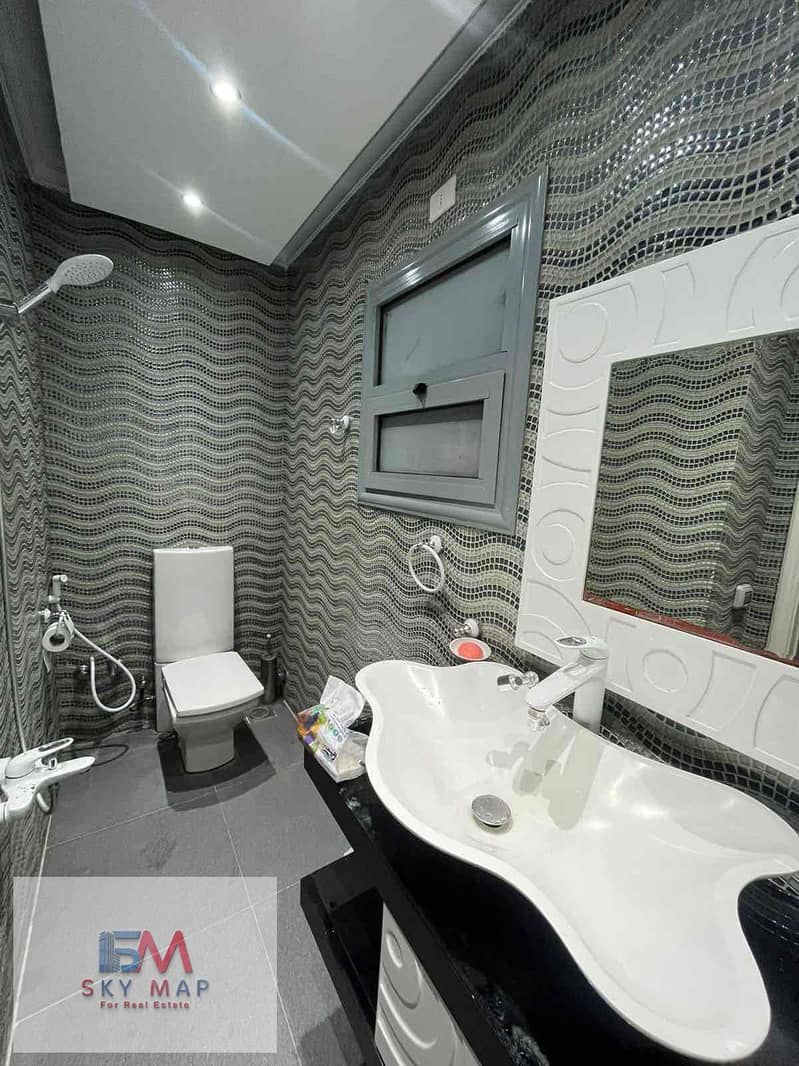 5 99eb4726-51aa-4a52-8d48-22bcf275abac. jpg