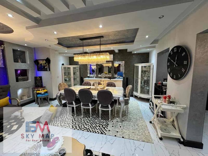 17 0ea11eac-8875-47f3-a86f-ffbacd9b16fd. jpg