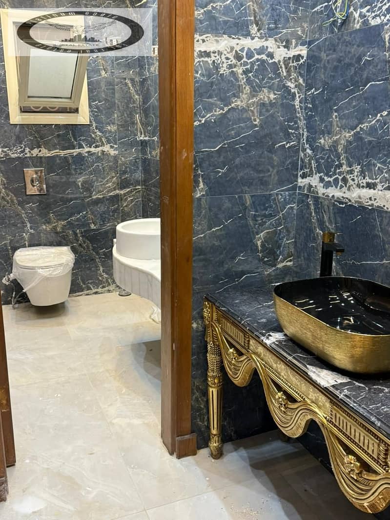 19 2d8324b8-b9aa-4f04-b7db-ca52266f99d8. jpg