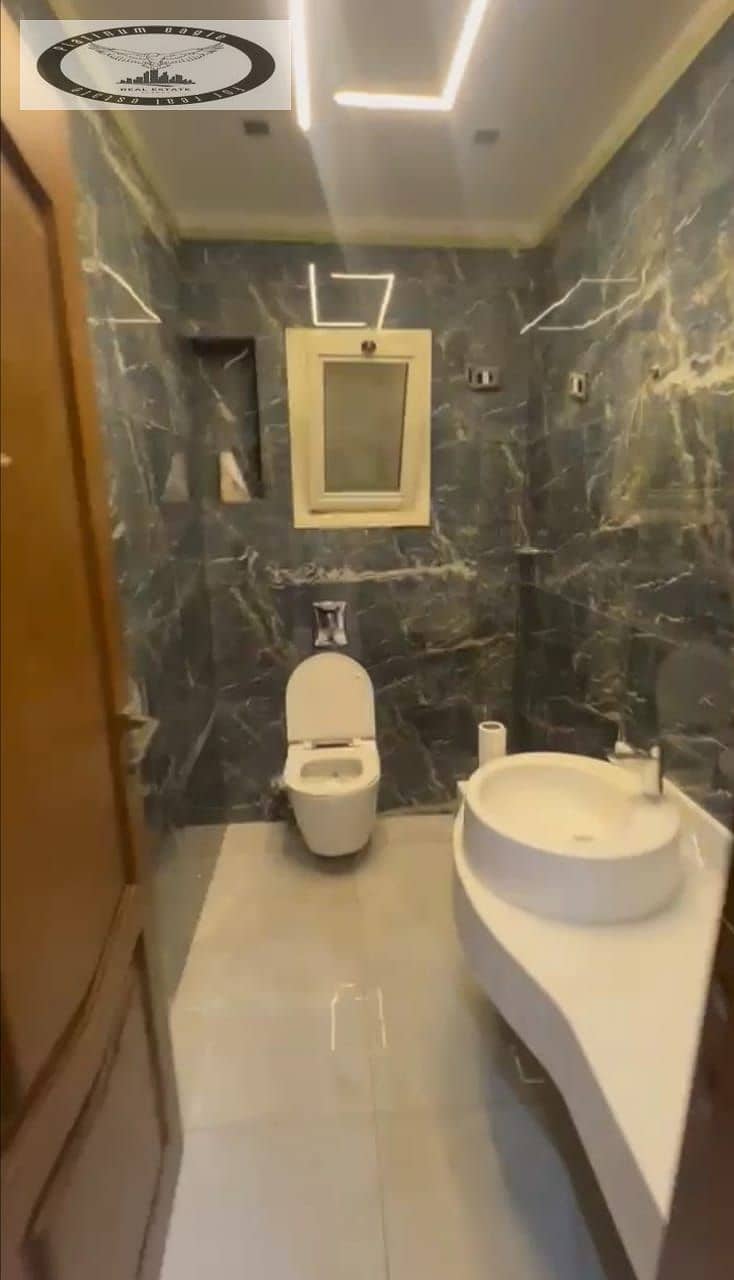 20 62e80a06-3a98-475c-9fc9-729ff8cc7ad2. jpg