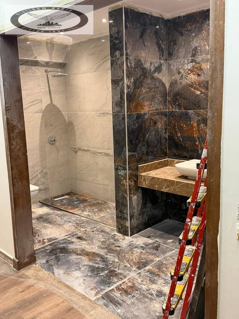 22 22d642a8-cc07-43a9-acff-b156d3ebd7f0. jpg