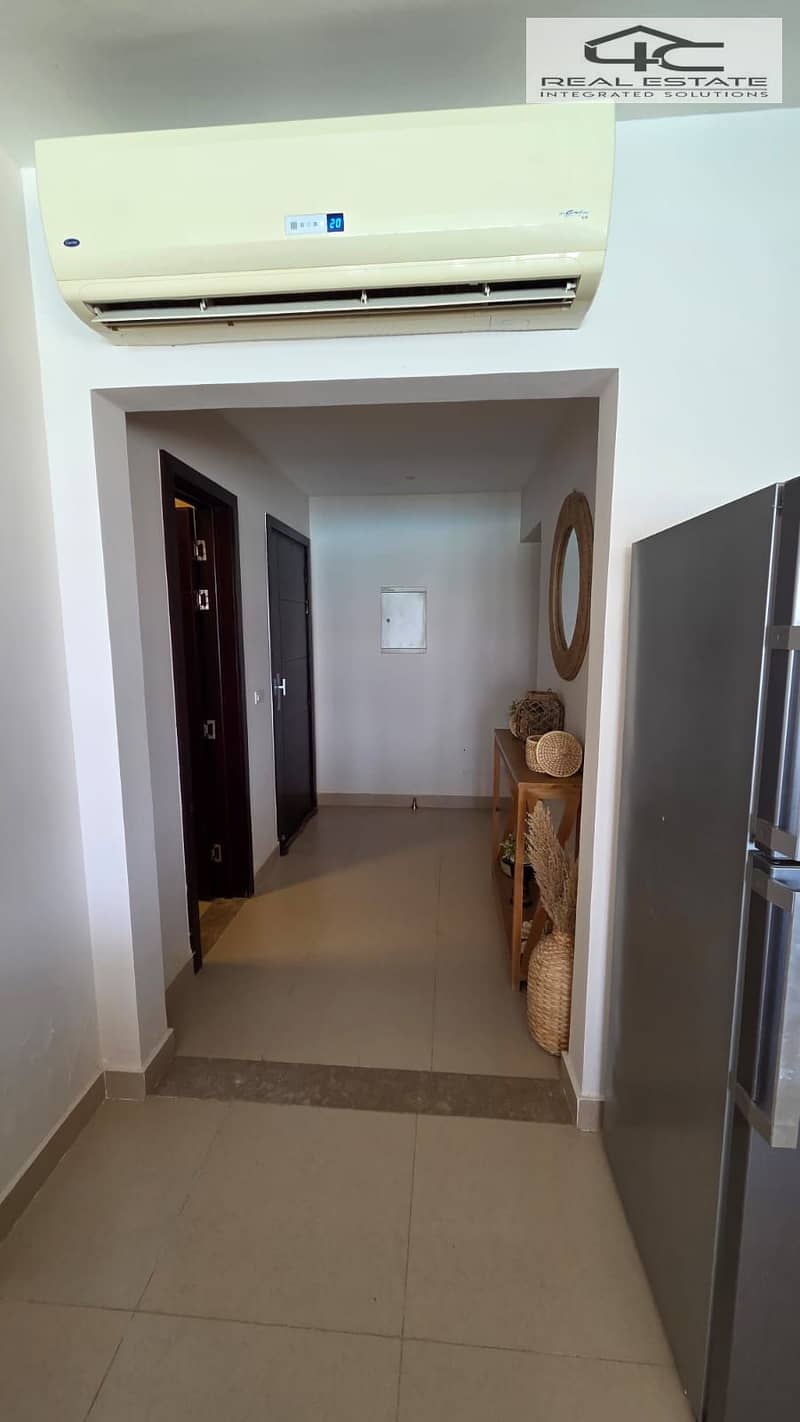 6 WhatsApp Image 2025-12-01 at 17.14. 15. jpeg