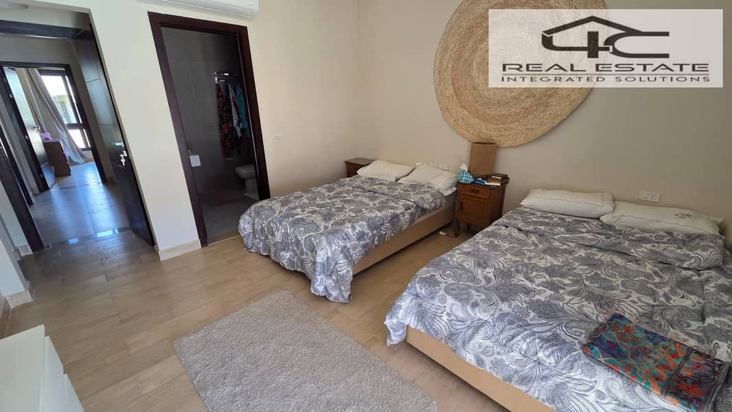 8 WhatsApp Image 2025-12-01 at 17.14. 13 (1). jpeg