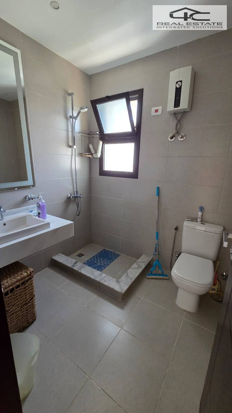 9 WhatsApp Image 2025-12-01 at 17.14. 12 (1). jpeg