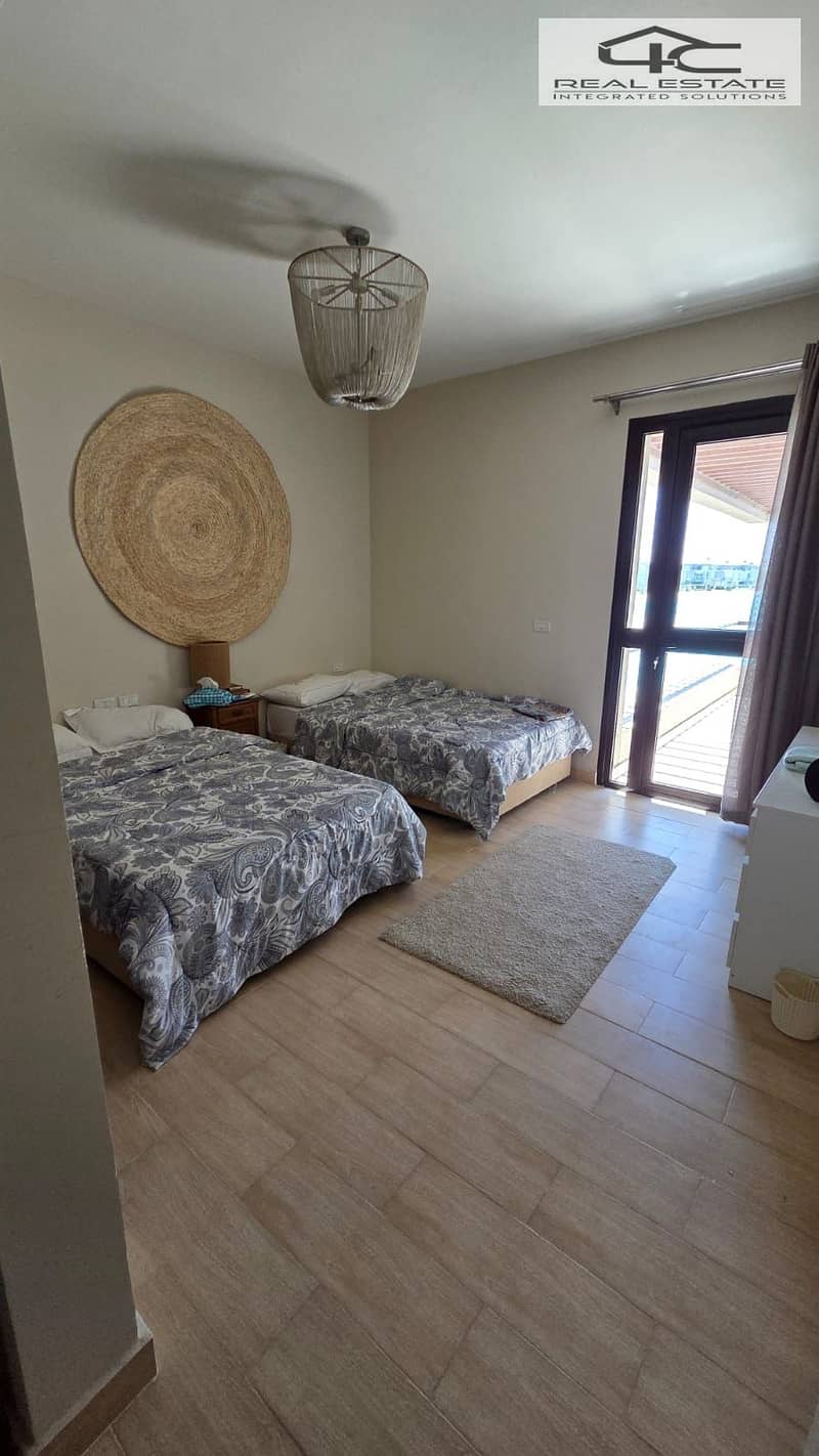 10 WhatsApp Image 2025-12-01 at 17.14. 12. jpeg