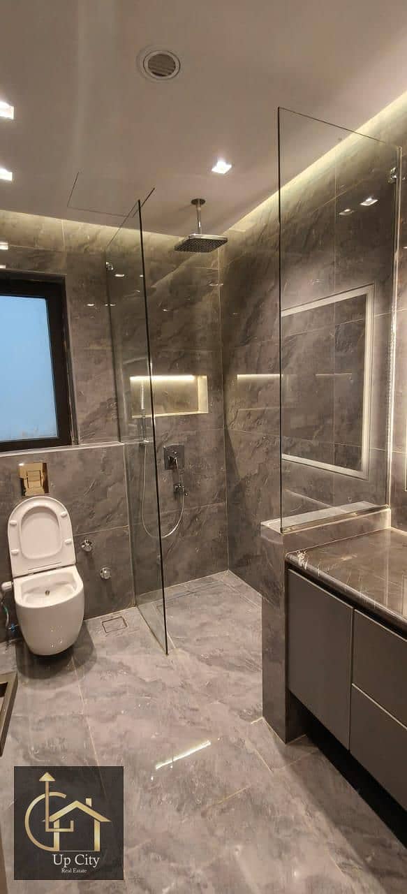 18 e420714d-0a1b-4917-85a2-ad3d0457bbd0. jpg