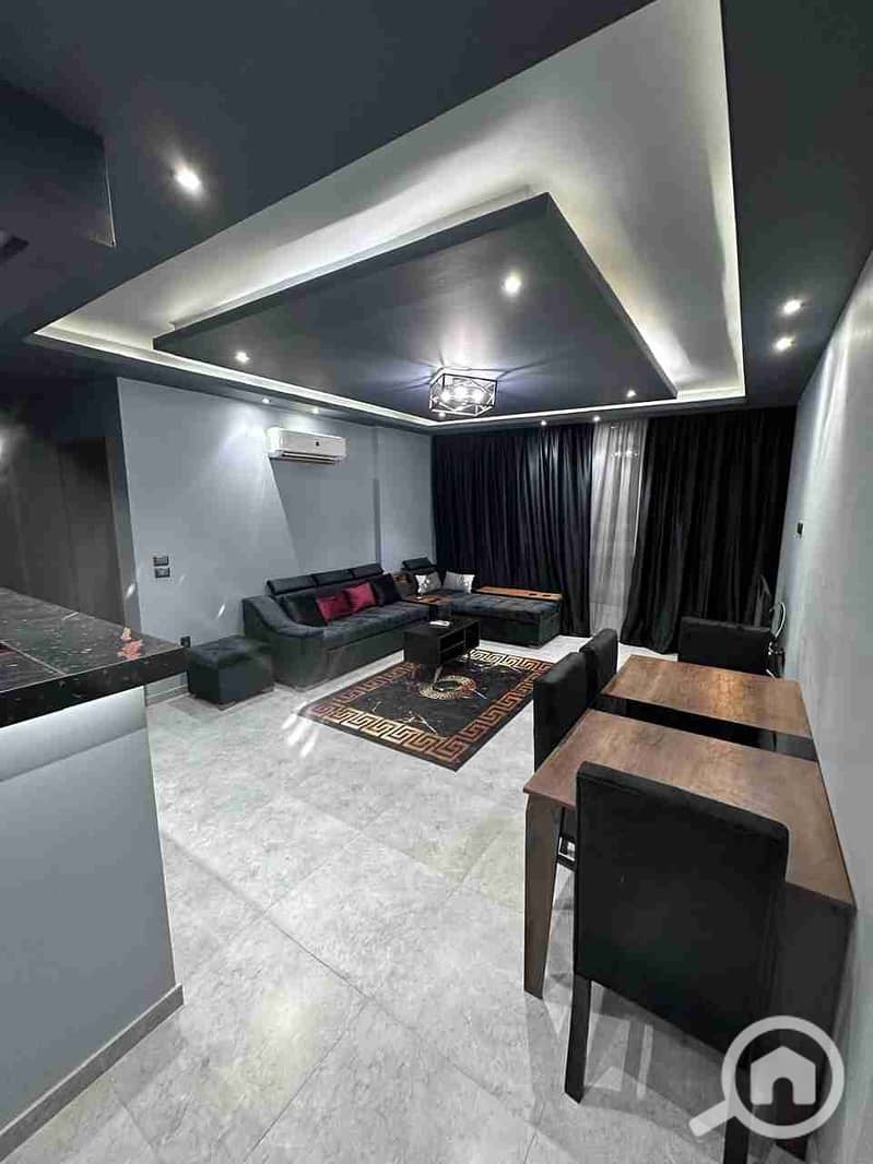 1000491057. jpg 1000491057. jpg