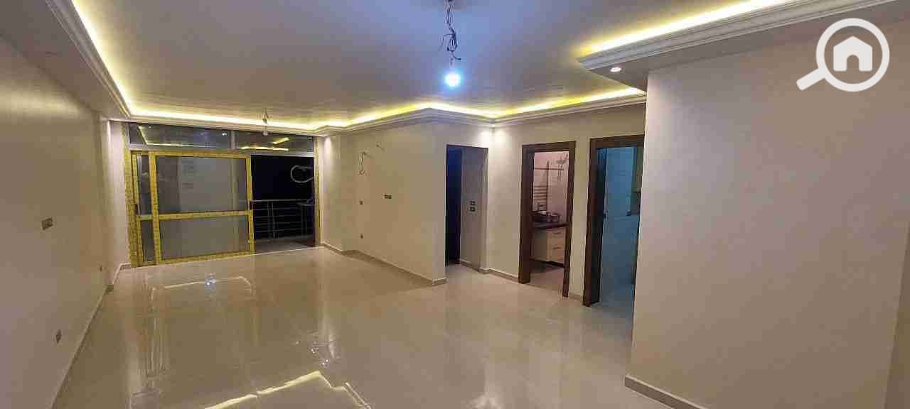 1000491061. jpg 1000491061. jpg