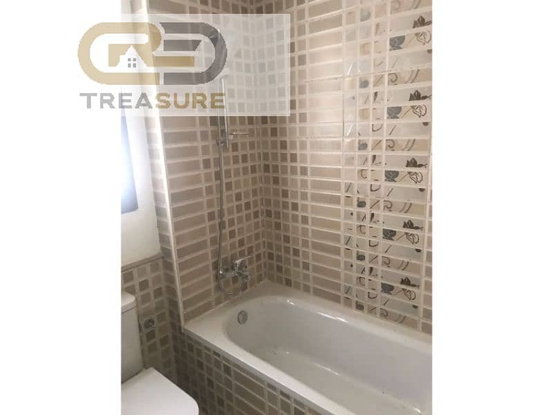 6 WhatsApp Image 2025-10-30 at 5.51. 27 PM. jpg