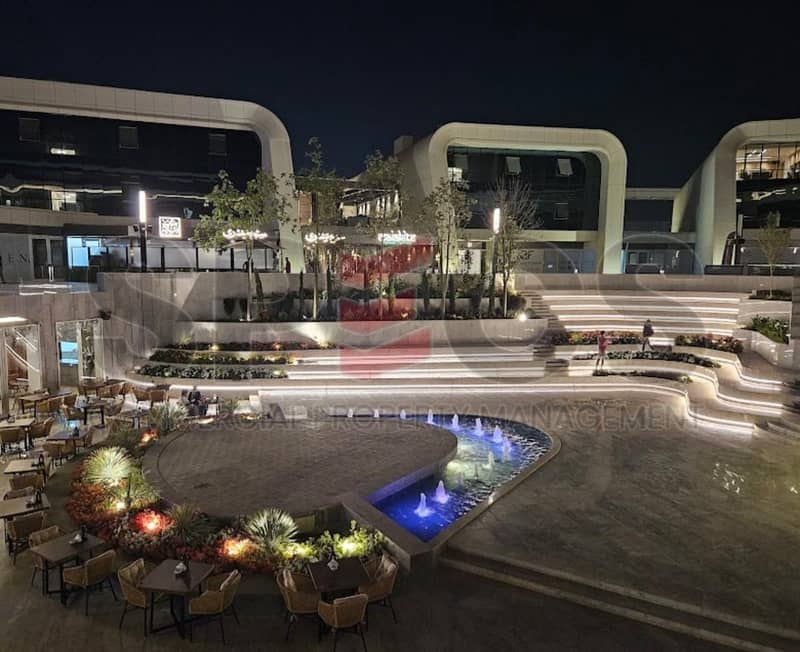 4 74d5cd90-4d66-4913-b72f-ecca578109d5. jpg