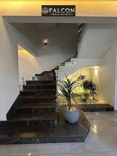 فیلا 5 غرف نوم للبيع في القاهرة الجديدة، القاهرة - TCK0G2kCwex1wa4u3Ih4DUFl5oSV2vn5M1Q9RLJd. jpg