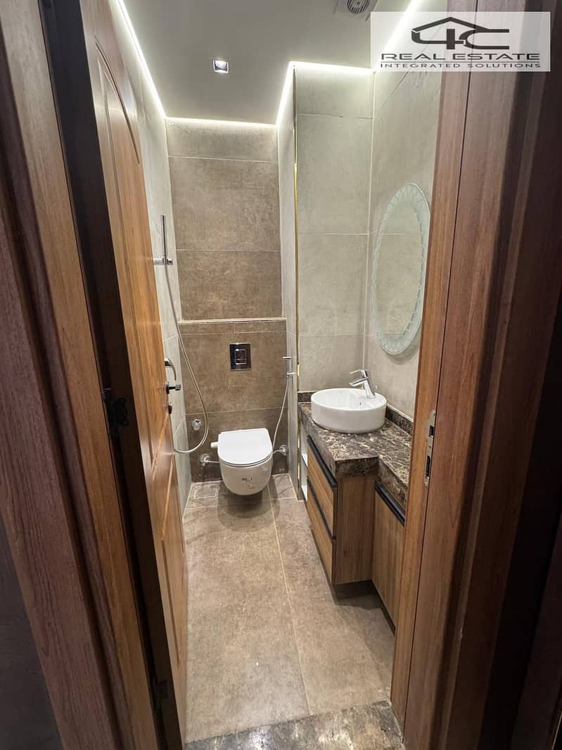 4 WhatsApp Image 2025-12-02 at 4.39. 34 PM (3). jpeg