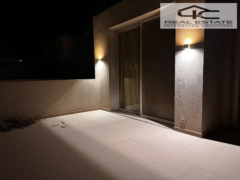 4 WhatsApp Image 2025-12-01 at 17.10. 55 (1). jpeg