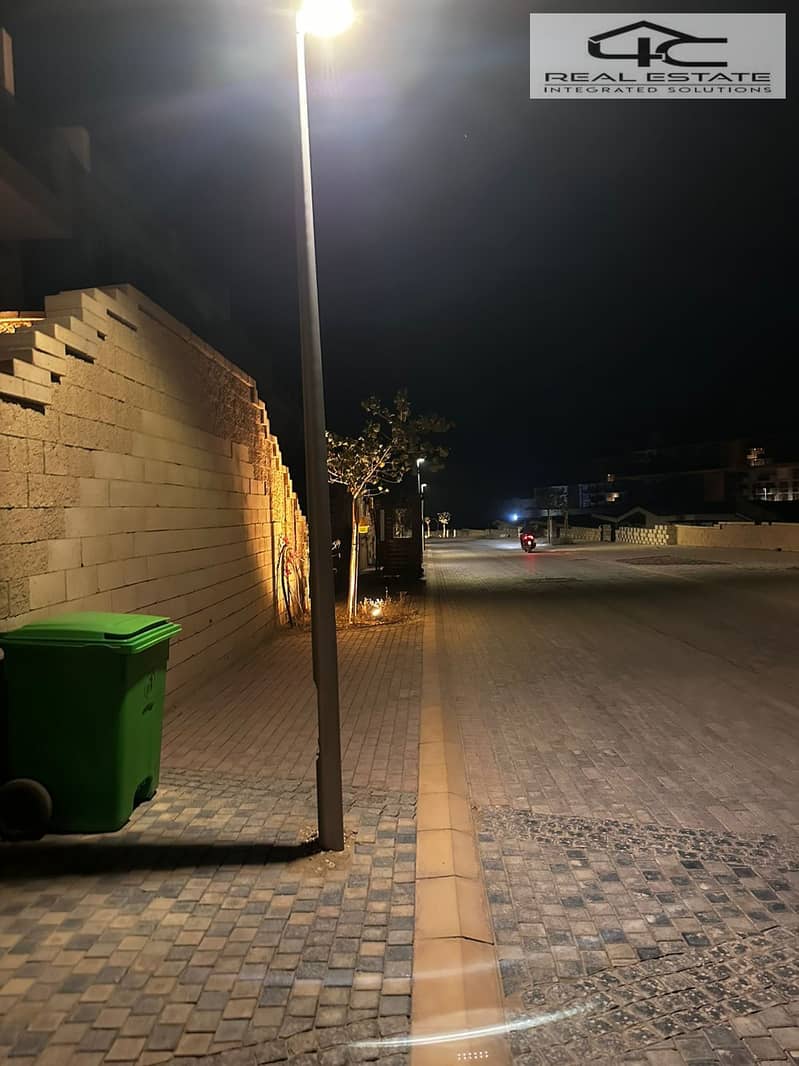 9 WhatsApp Image 2025-12-01 at 17.10. 52 (2). jpeg