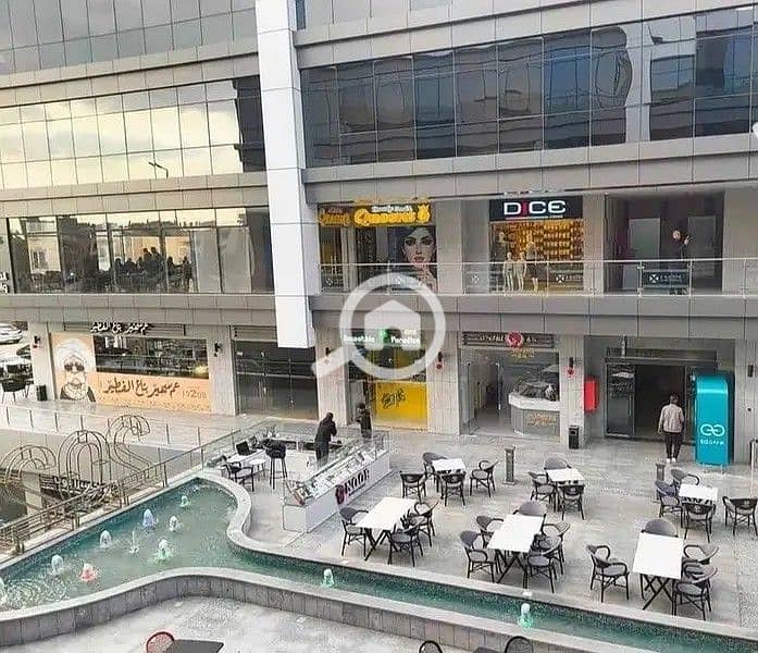 3 32673653-800x600. jpg