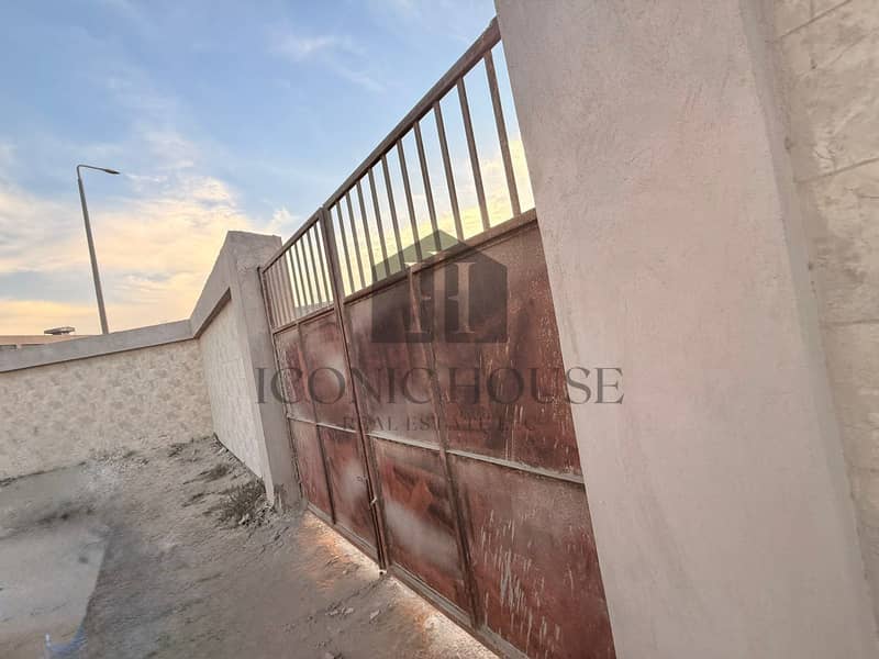 10 WhatsApp Image 2025-12-02 at 4.58. 26 PM. jpeg