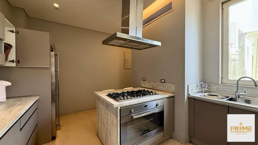 4 WhatsApp Image 2025-07-19 at 22.46. 35_817e6719. jpg