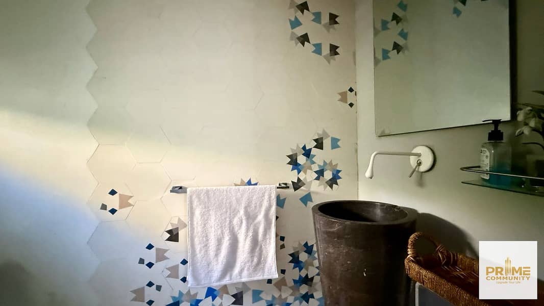 5 WhatsApp Image 2025-07-19 at 22.46. 35_d6d7b2c3. jpg