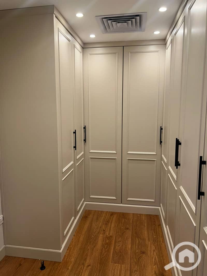 16 c9fa50a2-9c6d-42bd-a210-5f3fe7a0c644. jpg