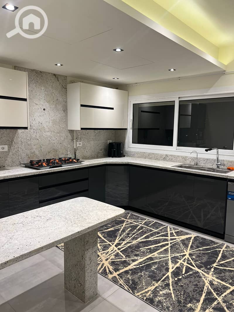 17 d8c3da71-b1c9-4574-ab16-4eb29b4a0004. jpg