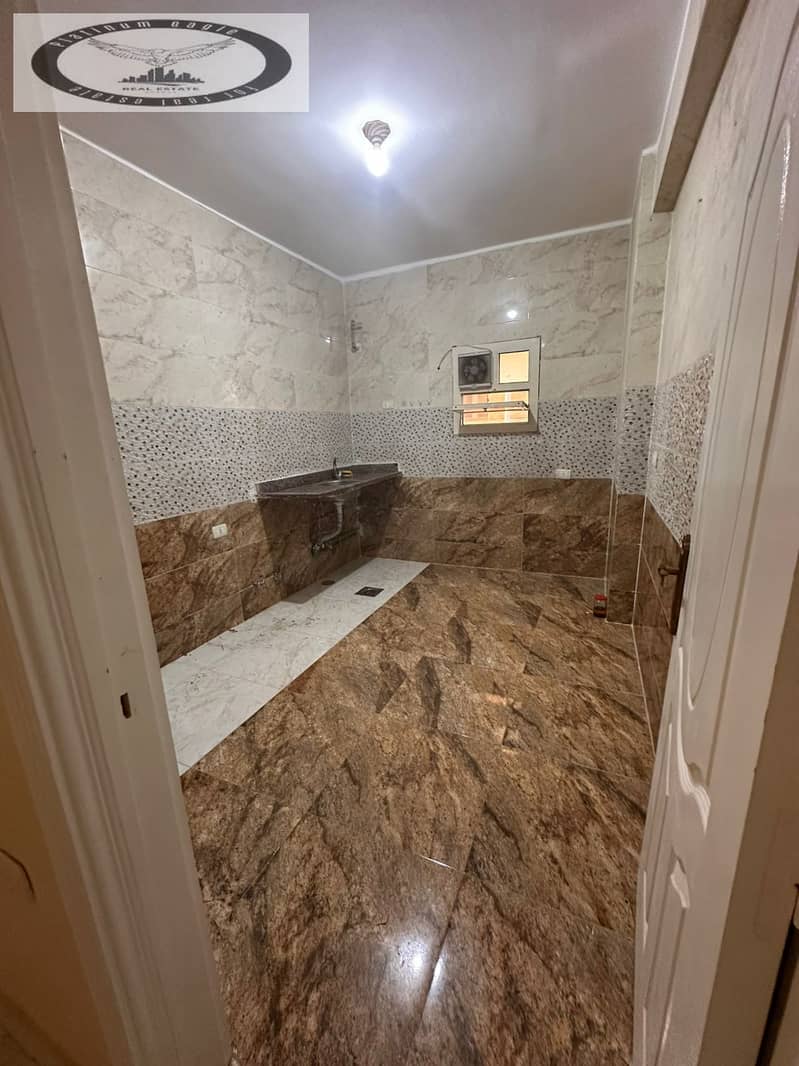 7 c580ba21-3091-4eff-b071-0fc687238fbb. jpg