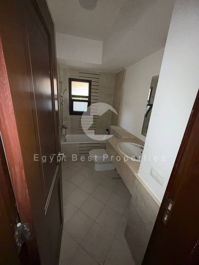 10 WhatsApp Image 2025-12-01 at 13.06. 45_ac76b10d. jpg