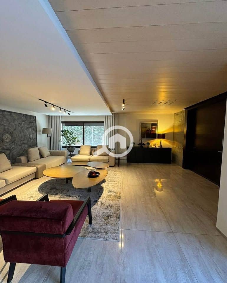 8 591176322_1924516228460890_2331594662065577729_n. jpg