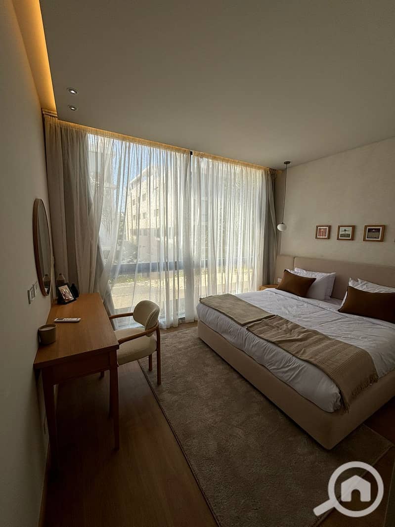 3 f07bd58f-6d8a-492a-9330-cecda279594a. jpg