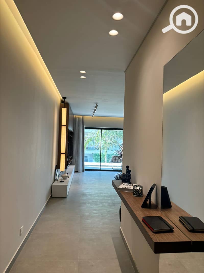 4 02bbe732-d52a-46ba-b9b4-ef8af9e1469b. jpg