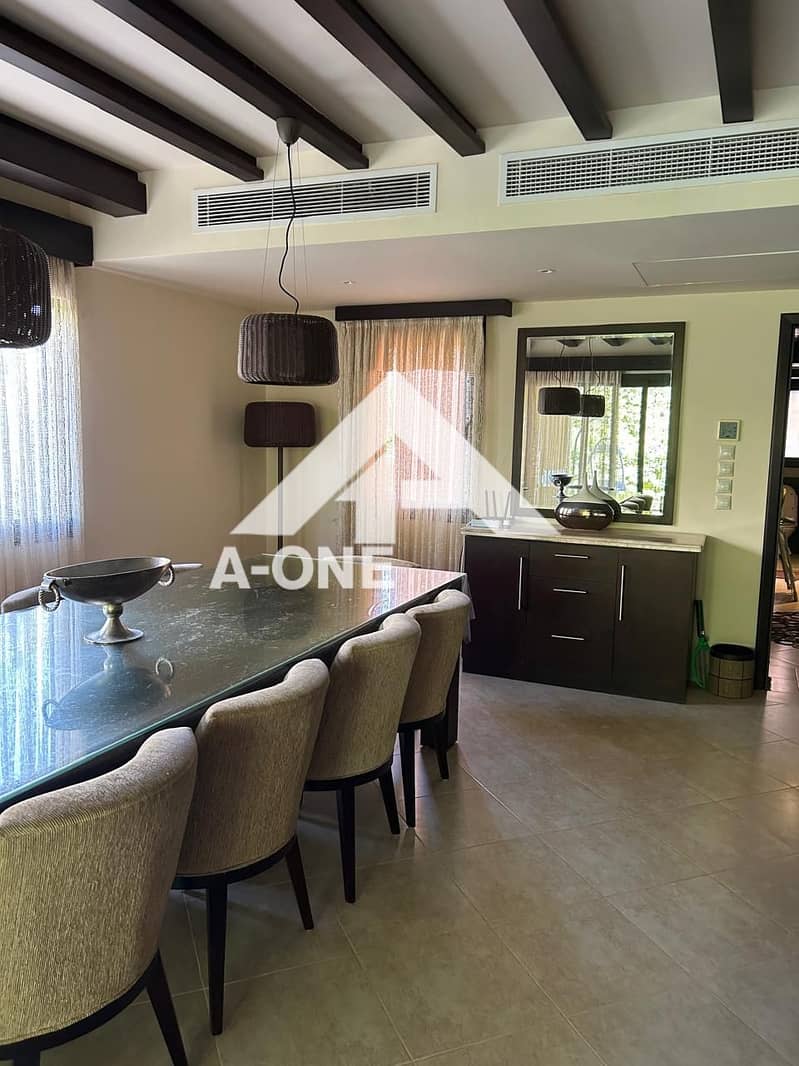 4 9ac80ed5-068b-47a8-a966-28e4f3a854b4. jpg