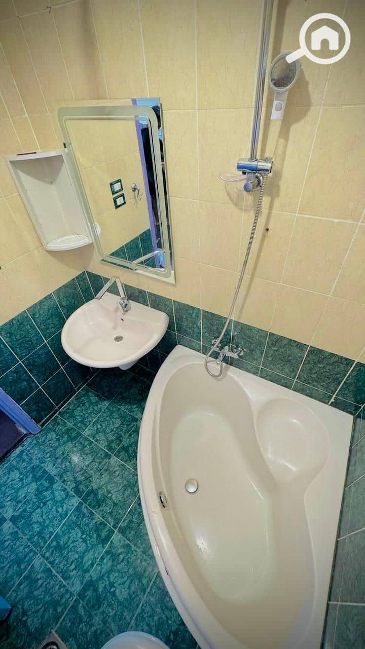 7 WhatsApp Image 2025-12-02 at 11.59. 31. jpeg